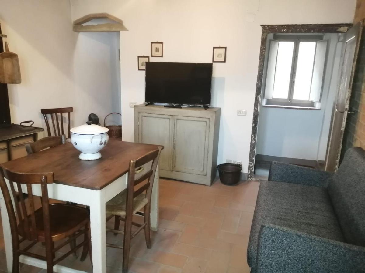 La Corte Dei Gelsomini Castiglion Fibocchi Exterior foto